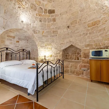 Trullo Del Bosco In - Happy Apartmán *